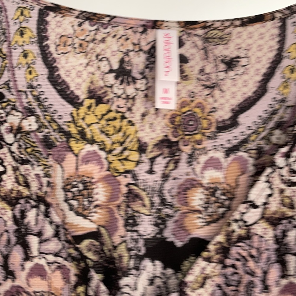 Dress - Picture 2 of 4